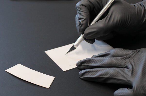 Cutting SH-PTFE Cutting Superhydrophobic PTFE